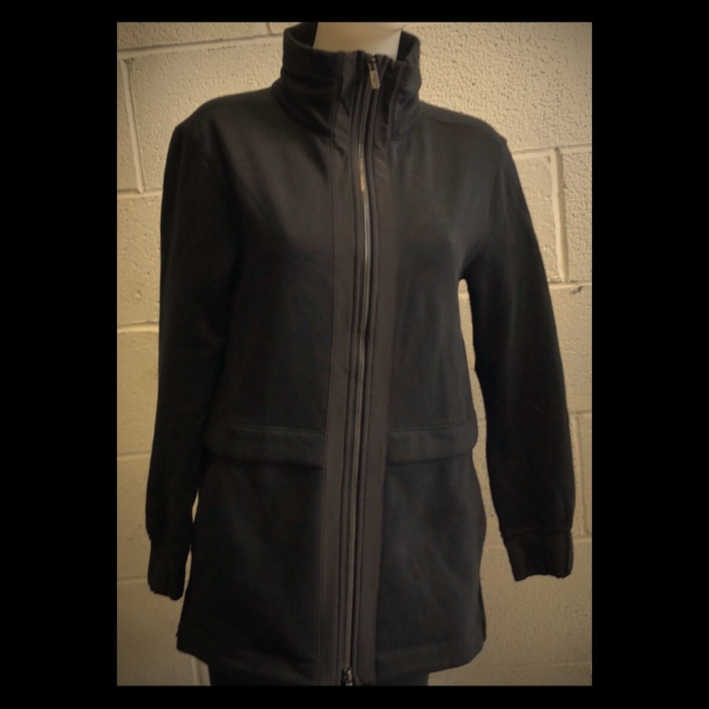 🍋 Lululemon Athletica Black Jacket